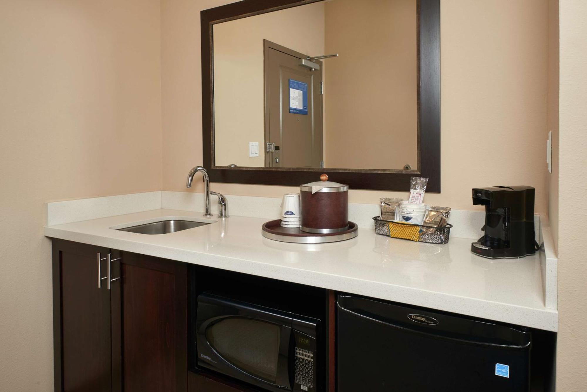 Hampton Inn & Suites Portland/Vancouver Zewnętrze zdjęcie